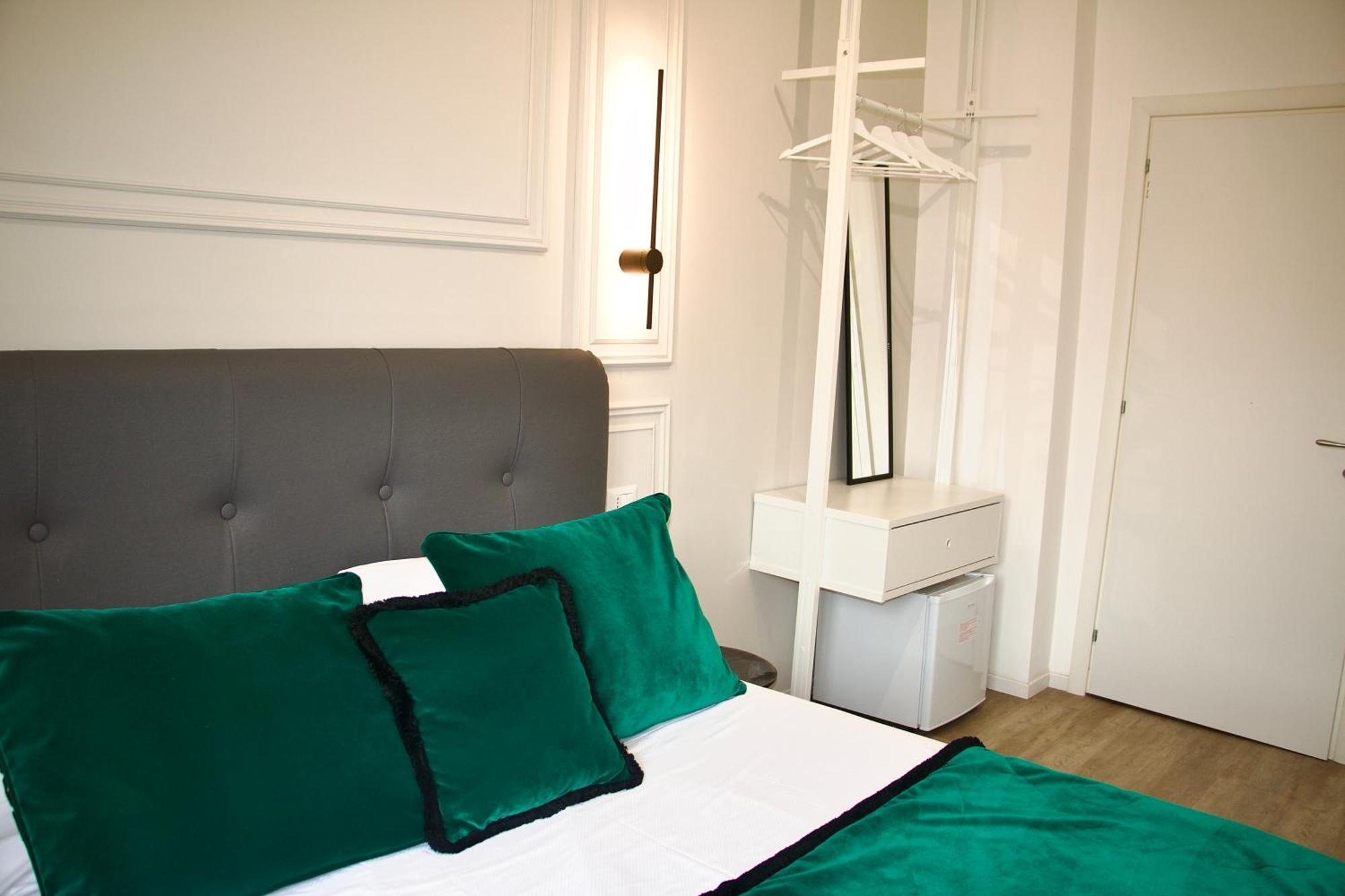 Xcross Suites Basilica San Paolo Roma Exterior foto